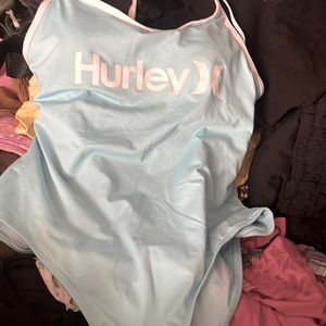 Womens hurley One piscs swuim suit new